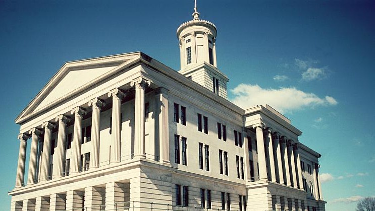 Photo of the Tennessee State Capitol on a bright, sunny day.